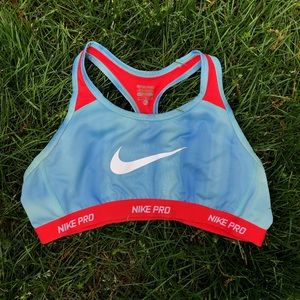 Juniors Nike Pro sports bra